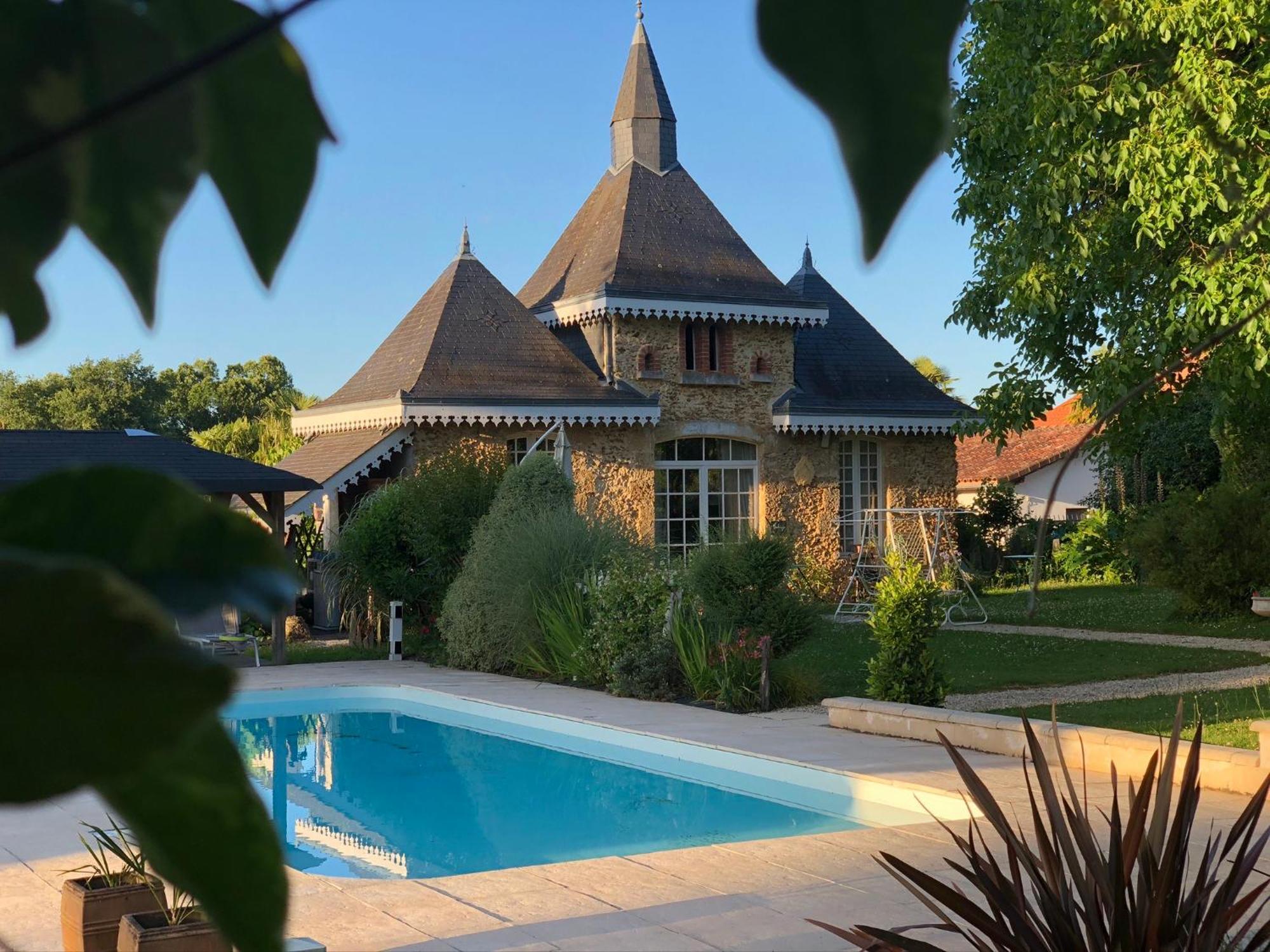 Maison D'Hotes Lassaubatju Hontanx ภายนอก รูปภาพ